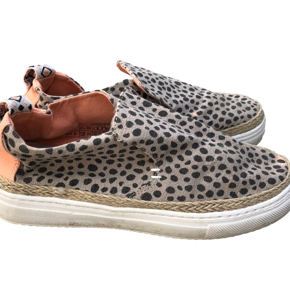 Hey Dude Peyton Cheetah Slip On Shoes. Size 7.